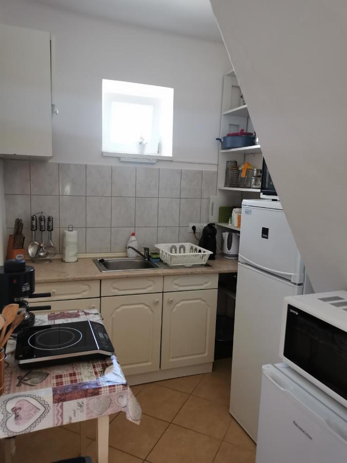 Zso-Ze Apartman ทิสซาฟือแรด ภายนอก รูปภาพ